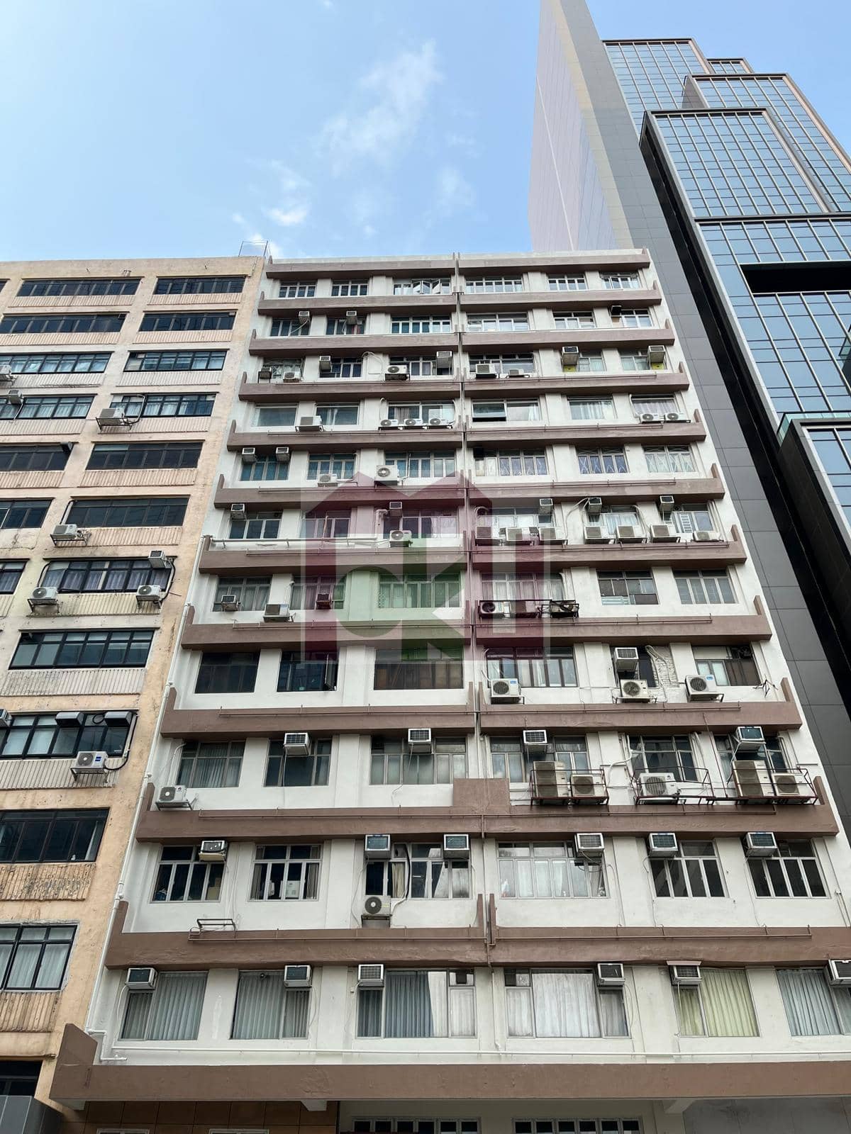 Mow Hing Factory Building - Kwun Tong Office for Rent | Moku Property